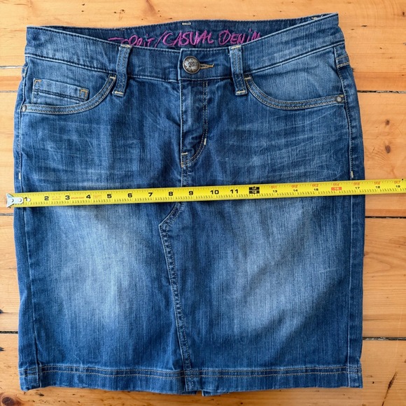Y2K Esprit Casual Denim Skirt Blue Washed Classic Fit Button Fly 27 Indie Preppy - Picture 8 of 9